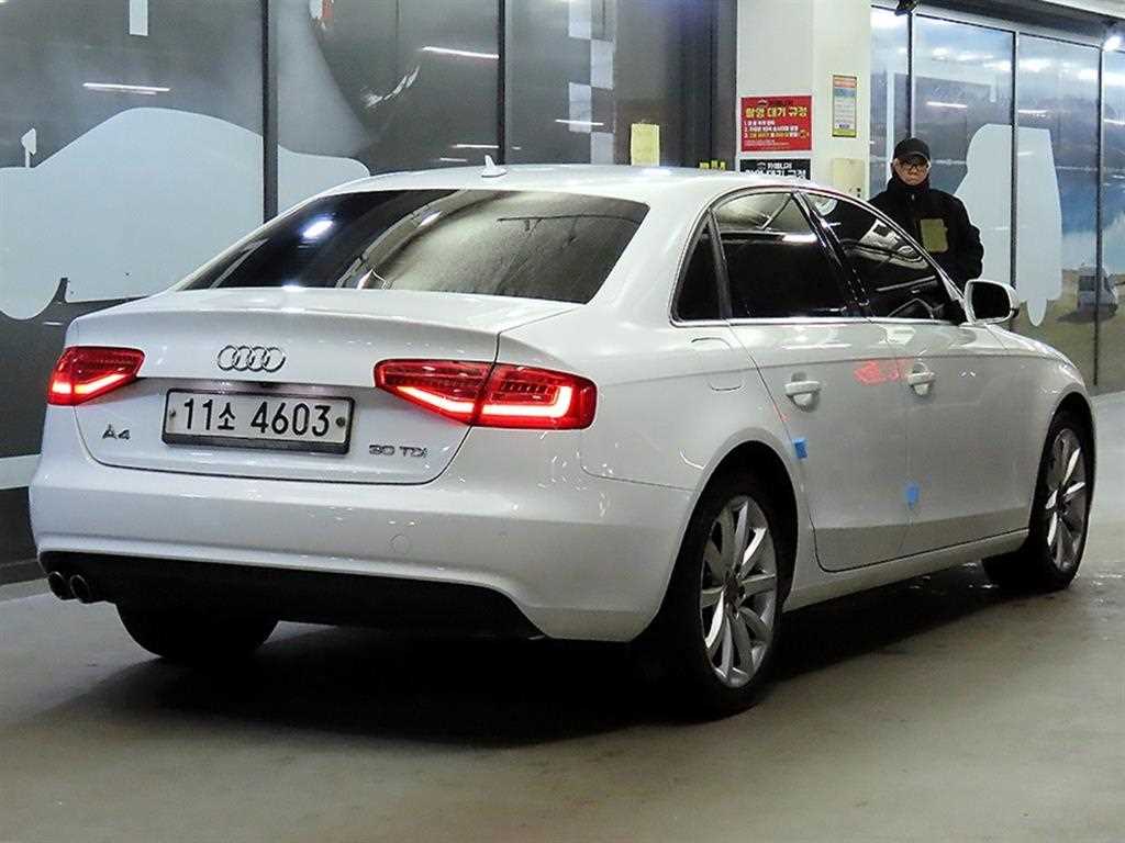 Audi A4 - Vista 4