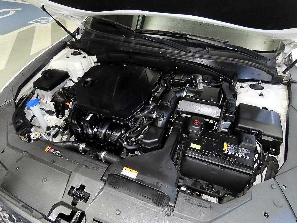 HYUNDAI Grandeur 2022 Blanco - Importación desde Corea - HF Imports Iquique - Foto 19