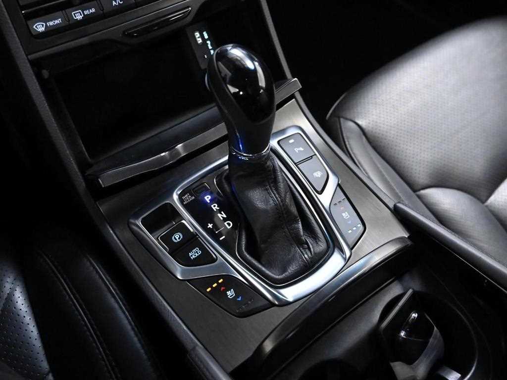 HYUNDAI Grandeur - Vista 9