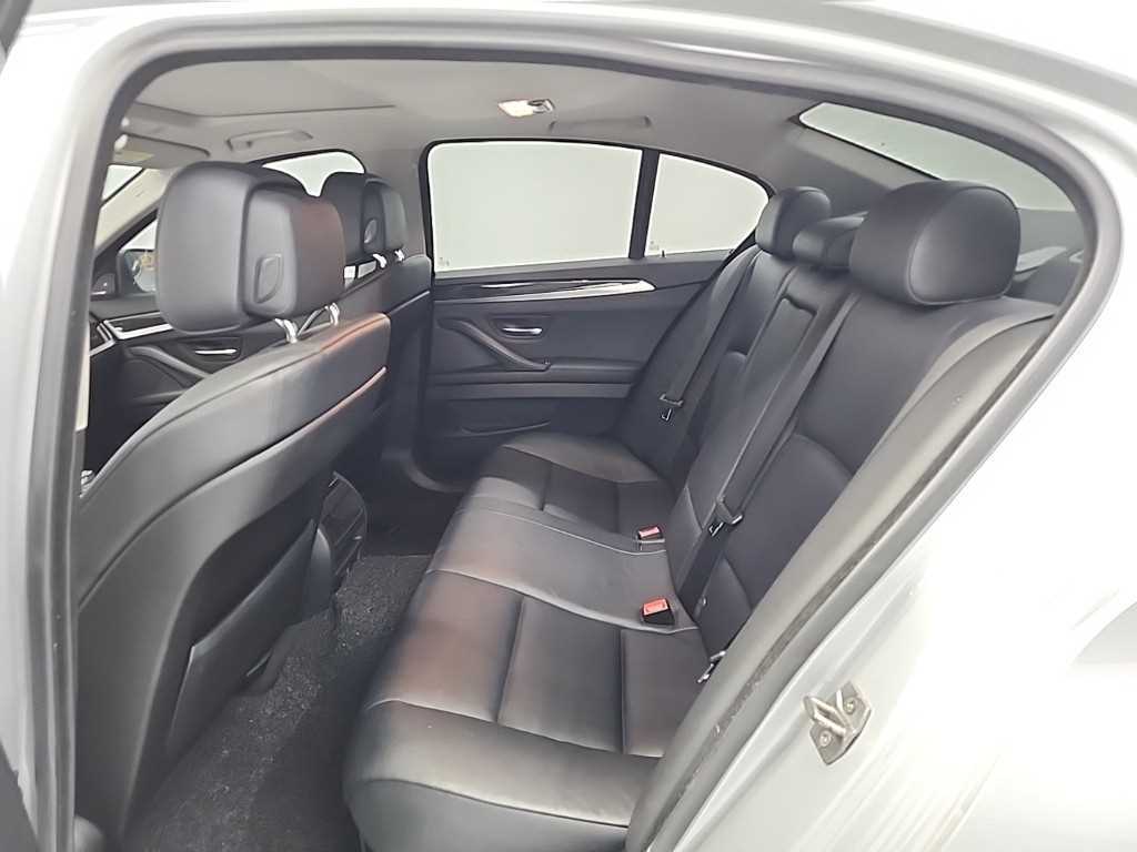 BMW 5 Series - Vista 12