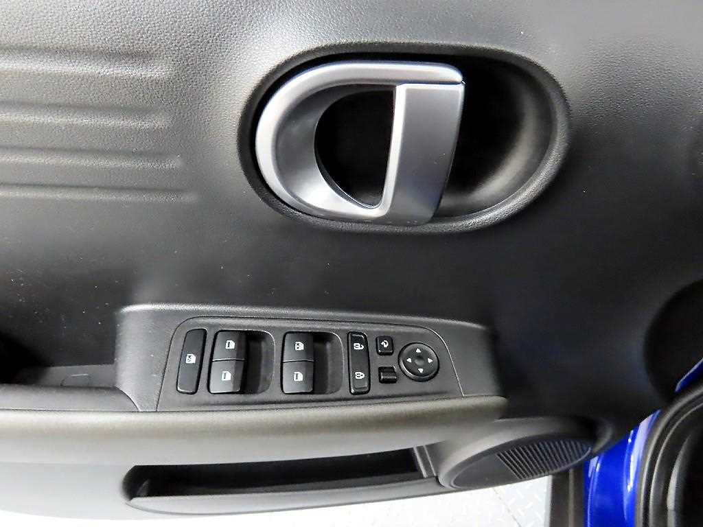 HYUNDAI Casper - Vista 11