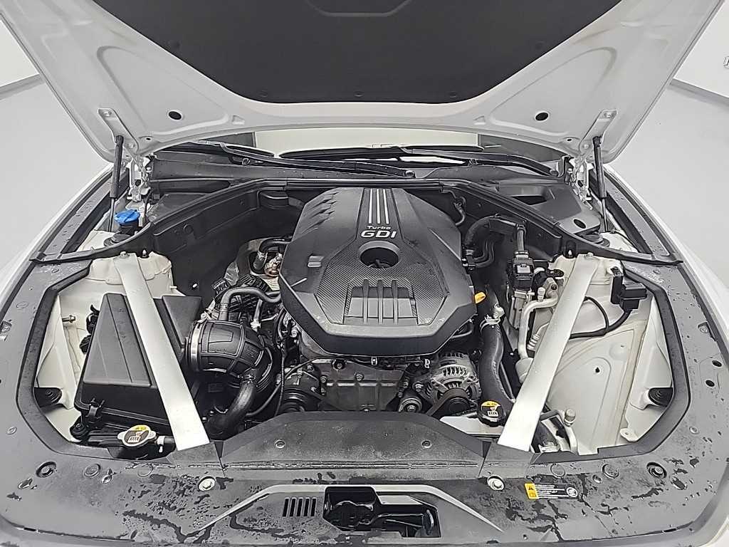 Genesis G70 - Vista 5