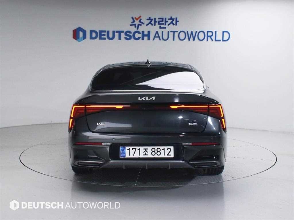 KIA K5 - Vista 4