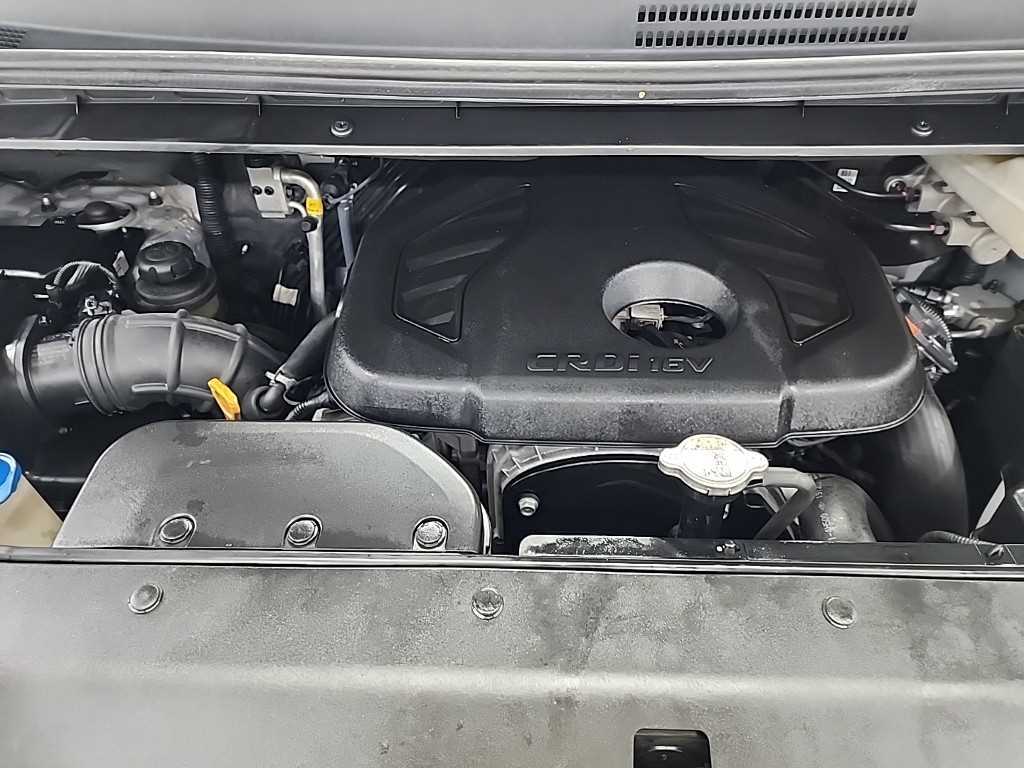 HYUNDAI Starex - Vista 5