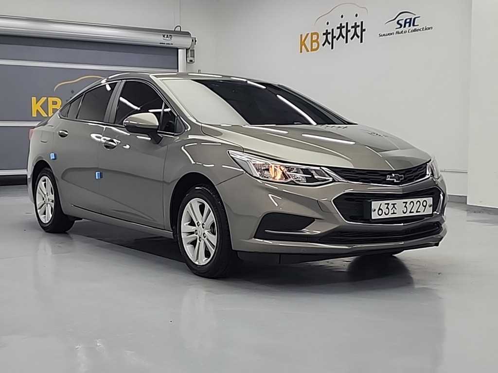 Chevrolet Cruise - Vista 4