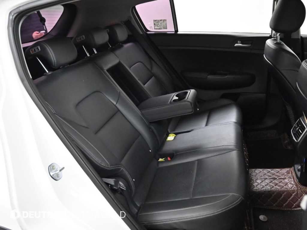 KIA Sportage - Vista 12