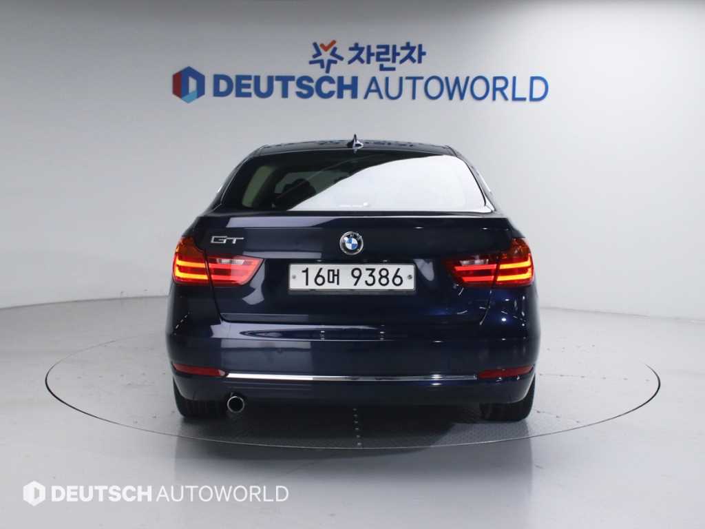 BMW Gran Turismo - Vista 4