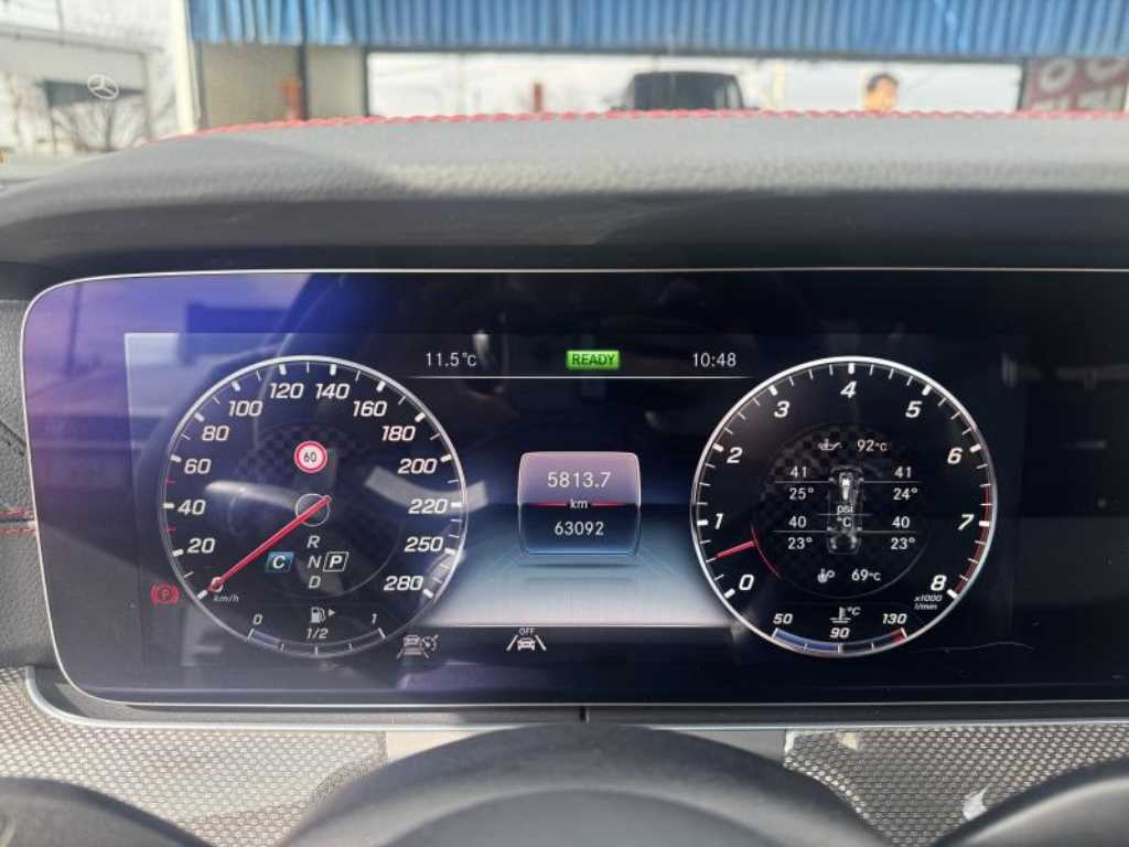 Mercedes Benz CLS Class - Vista 12