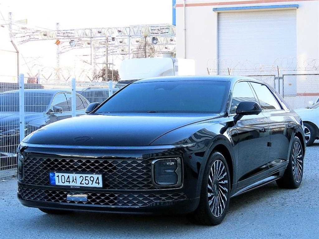 HYUNDAI Grandeur - Vista 2