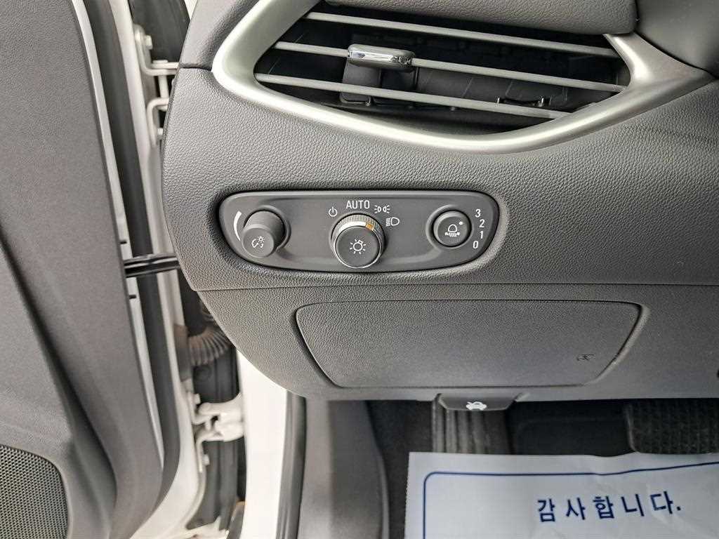 Chevrolet Malibu 2020 Blanco - Importación desde Corea - HF Imports Iquique - Foto 14