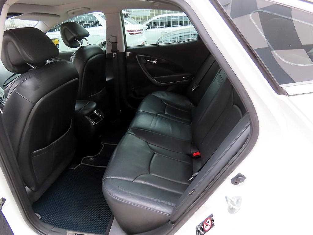 HYUNDAI Grandeur - Vista 6