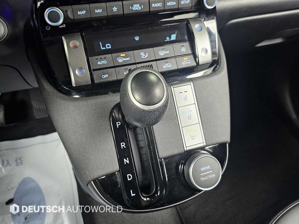 HYUNDAI Casper - Vista 9