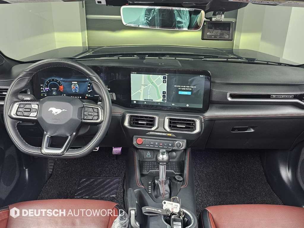 Ford Mustang - Vista 7