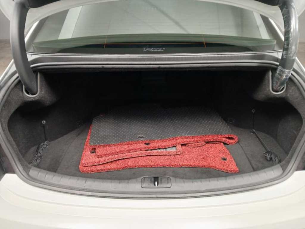 Genesis G80 2022 Blanco - Importación desde Corea - HF Imports Iquique - Foto 18