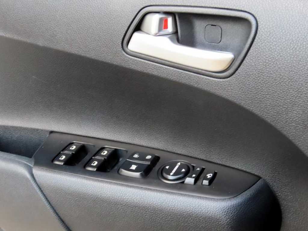 KIA Morning - Vista 11