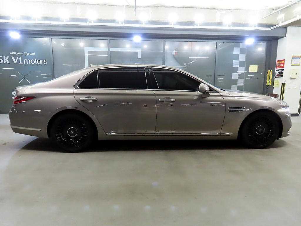 Genesis G90 - Vista 3