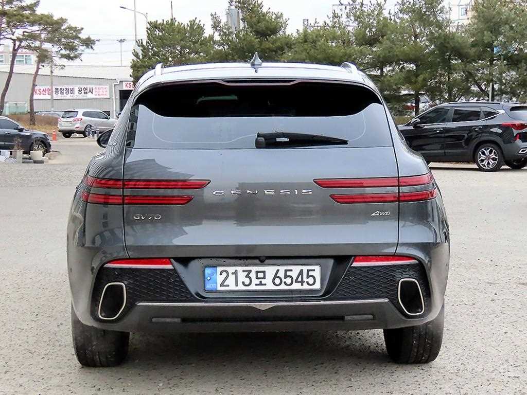 Genesis GV70 - Vista 4