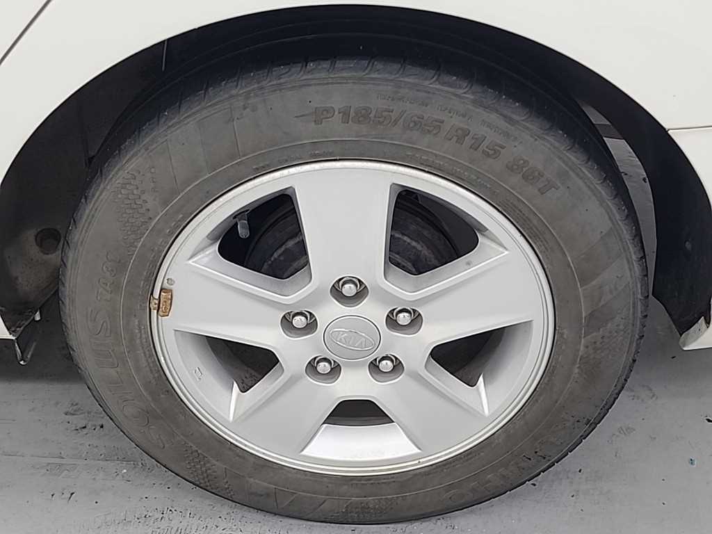 KIA Forte 2013 Blanco - Importación desde Corea - HF Imports Iquique - Foto 19