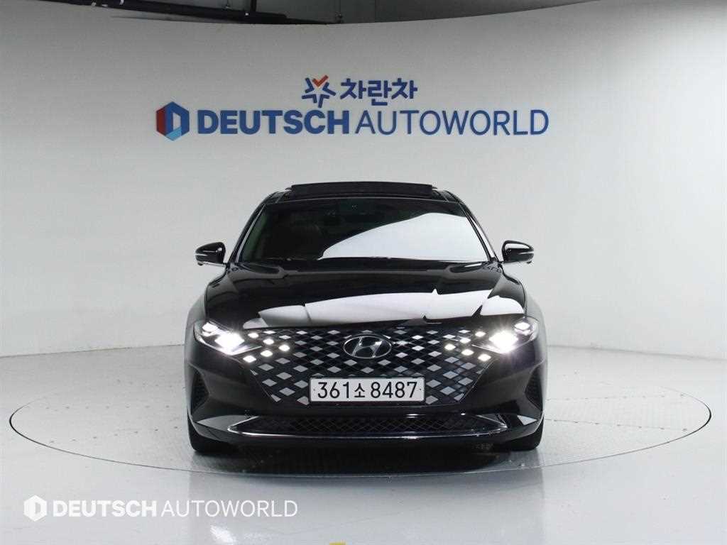 HYUNDAI Grandeur - Vista 3