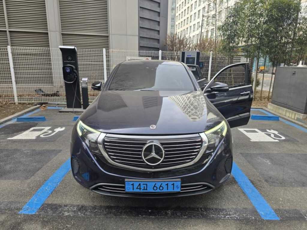 Mercedes Benz EQC 2020 Azul - Importación desde Corea - HF Imports Iquique - Foto 1
