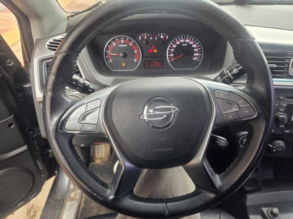 Ssangyong Korando - Vista 4