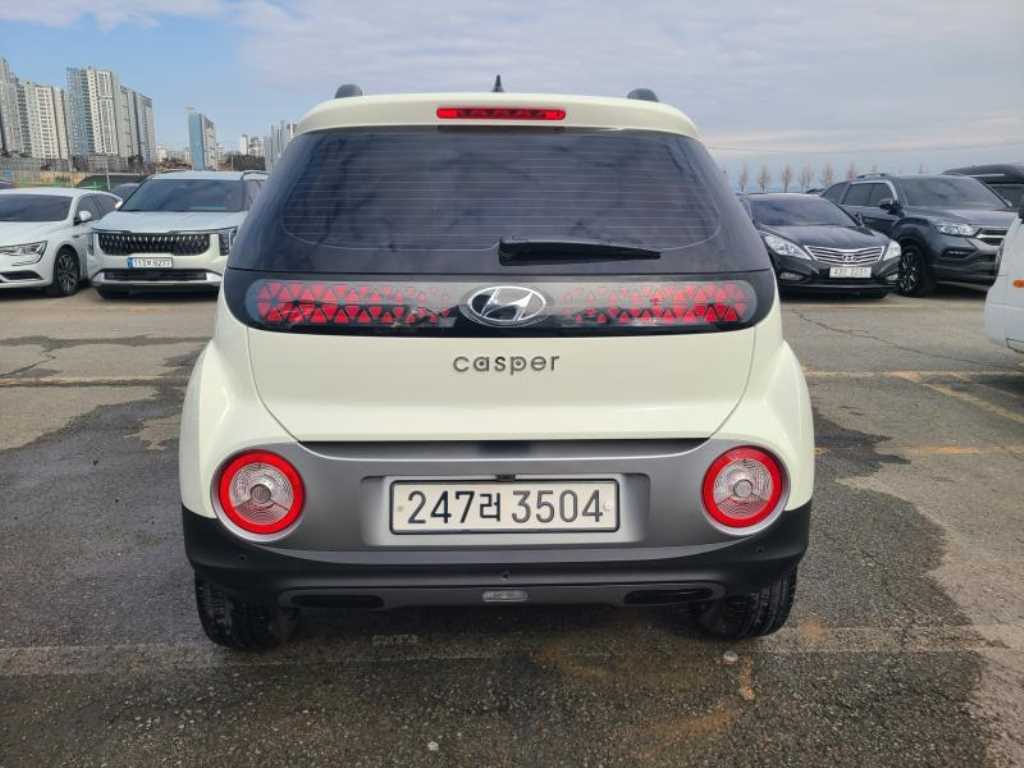 HYUNDAI Casper - Vista 5