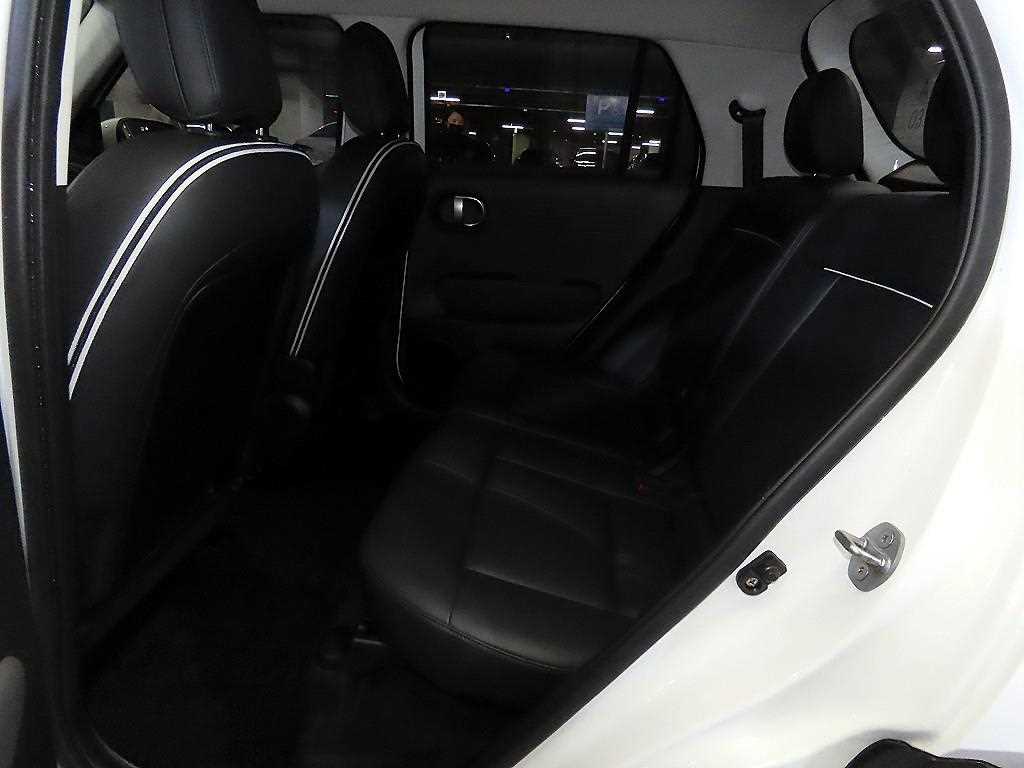 HYUNDAI Casper - Vista 7