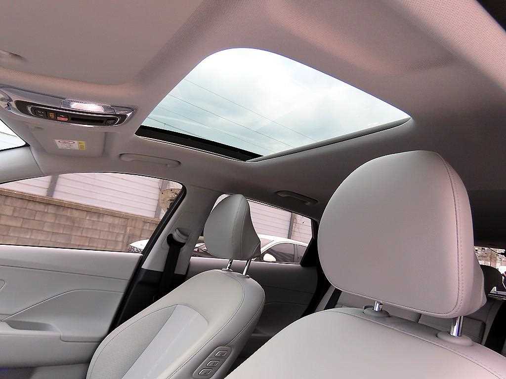 HYUNDAI Kona 2025 Gris - Importación desde Corea - HF Imports Iquique - Foto 15