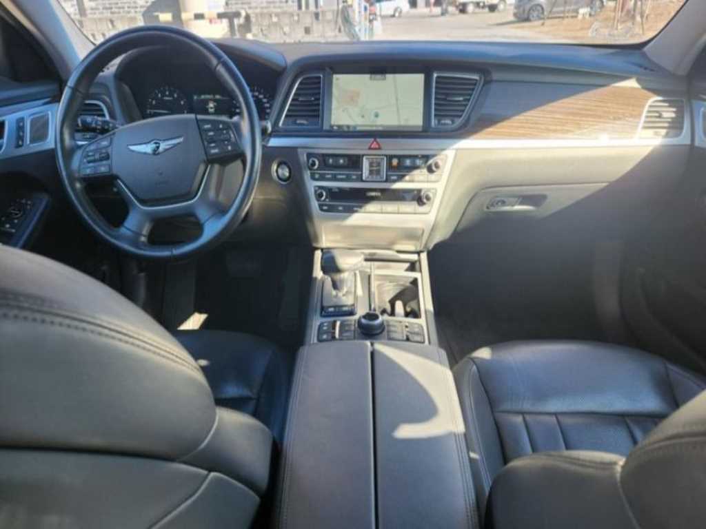 Genesis G80 - Vista 5