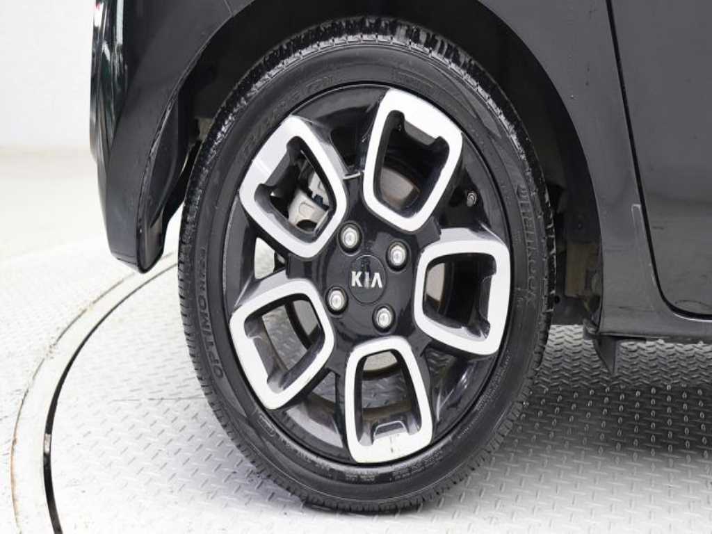KIA Ray - Vista 8