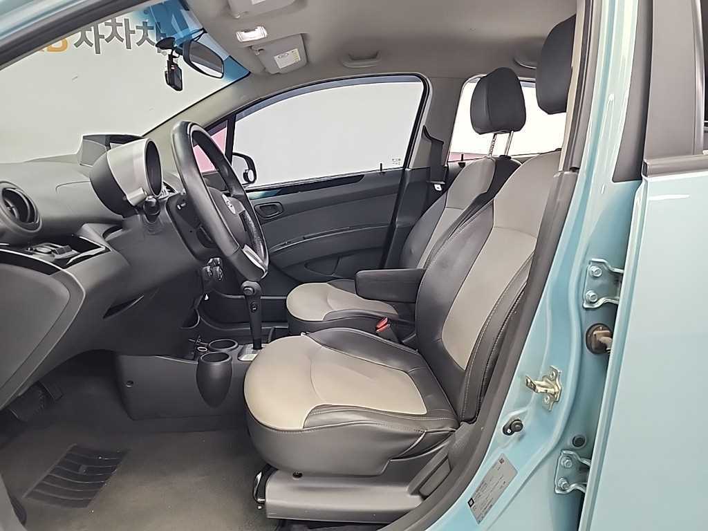 Chevrolet Spark - Vista 11