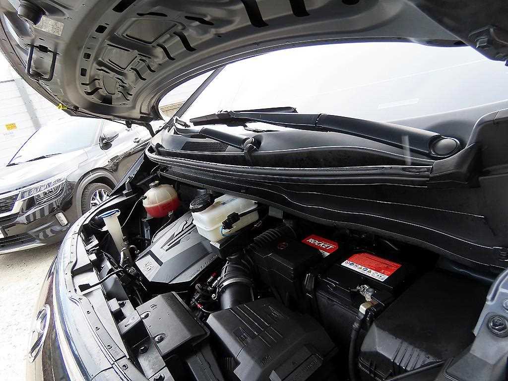 HYUNDAI Staria 2022 Negro - Importación desde Corea - HF Imports Iquique - Foto 18