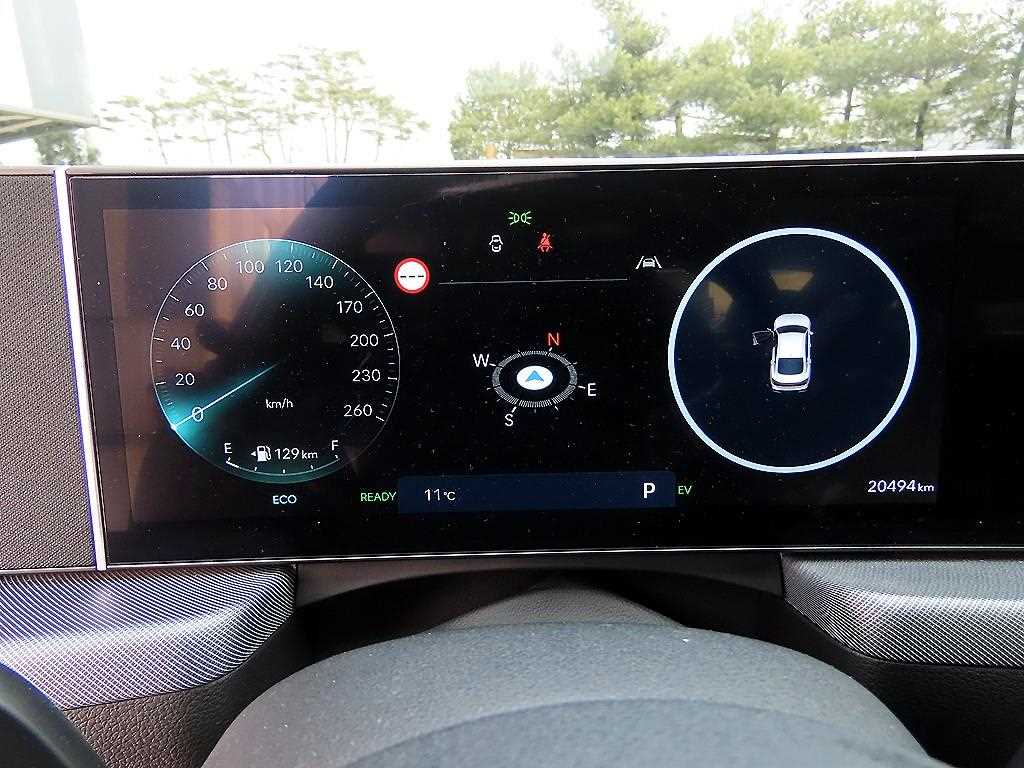 HYUNDAI Sonata - Vista 9