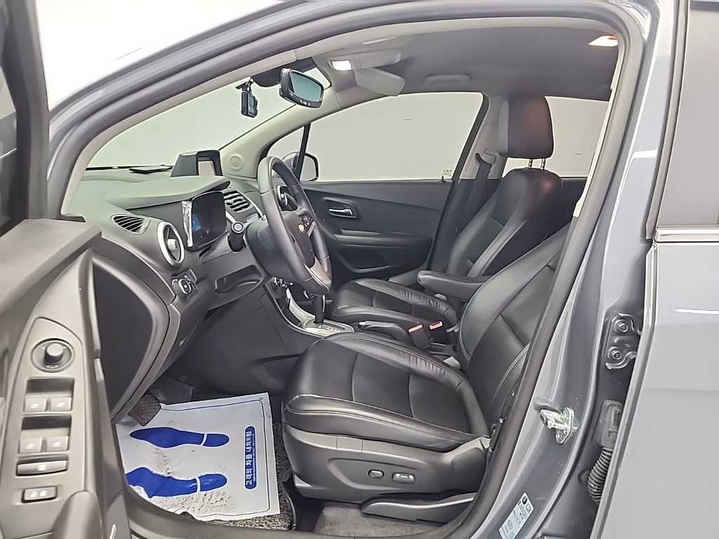 Chevrolet Trax - Vista 11