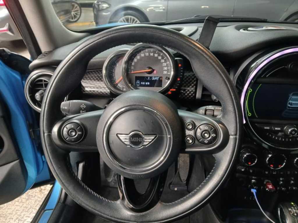 Mini Cooper - Vista 8