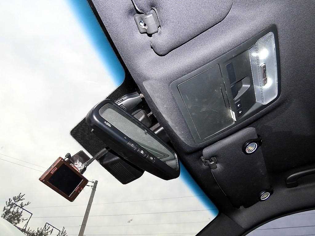 Ssangyong Rexton 2018 Blanco - Importación desde Corea - HF Imports Iquique - Foto 15