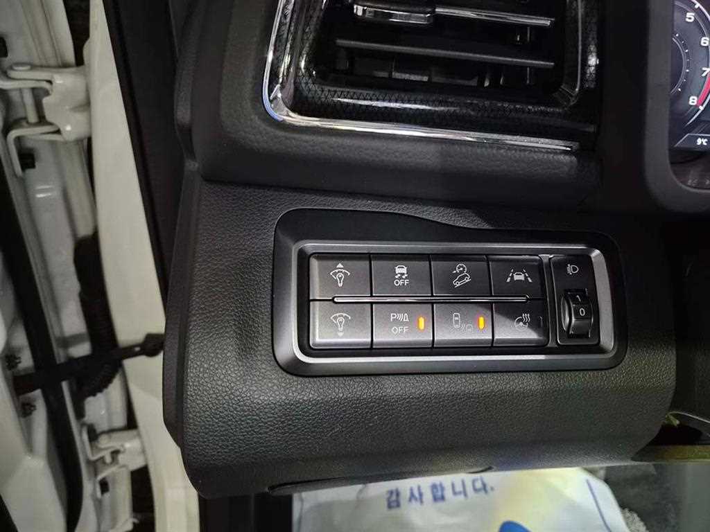 Ssangyong Tivoli 2021 Blanco - Importación desde Corea - HF Imports Iquique - Foto 13