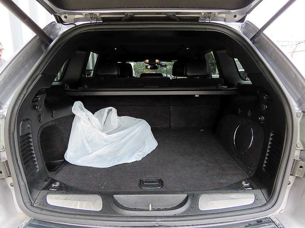 Jeep Cherokee 2018 Gris - Importación desde Corea - HF Imports Iquique - Foto 18