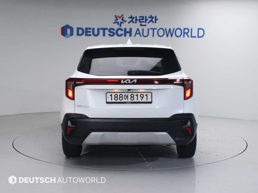 KIA Seltos - Vista 4