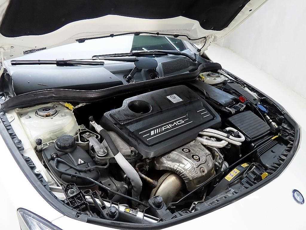 Mercedes Benz CLA Class 2016 Blanco - Importación desde Corea - HF Imports Iquique - Foto 19