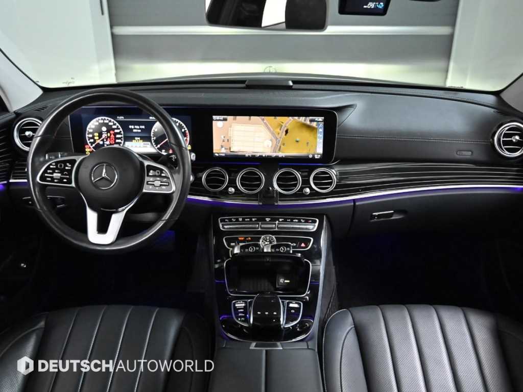 Mercedes Benz E class - Vista 7