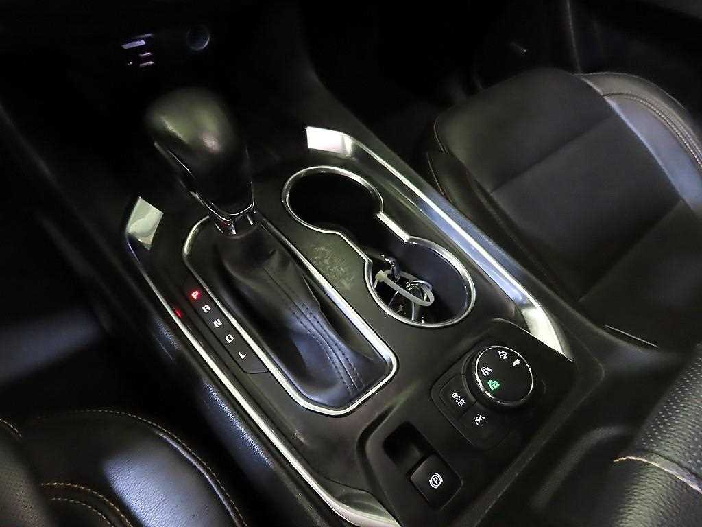 Chevrolet Travers - Vista 12