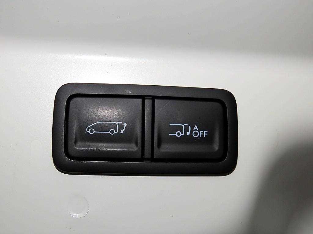 HYUNDAI Staria 2025 - Importación desde Corea - HF Imports Iquique - Foto 17