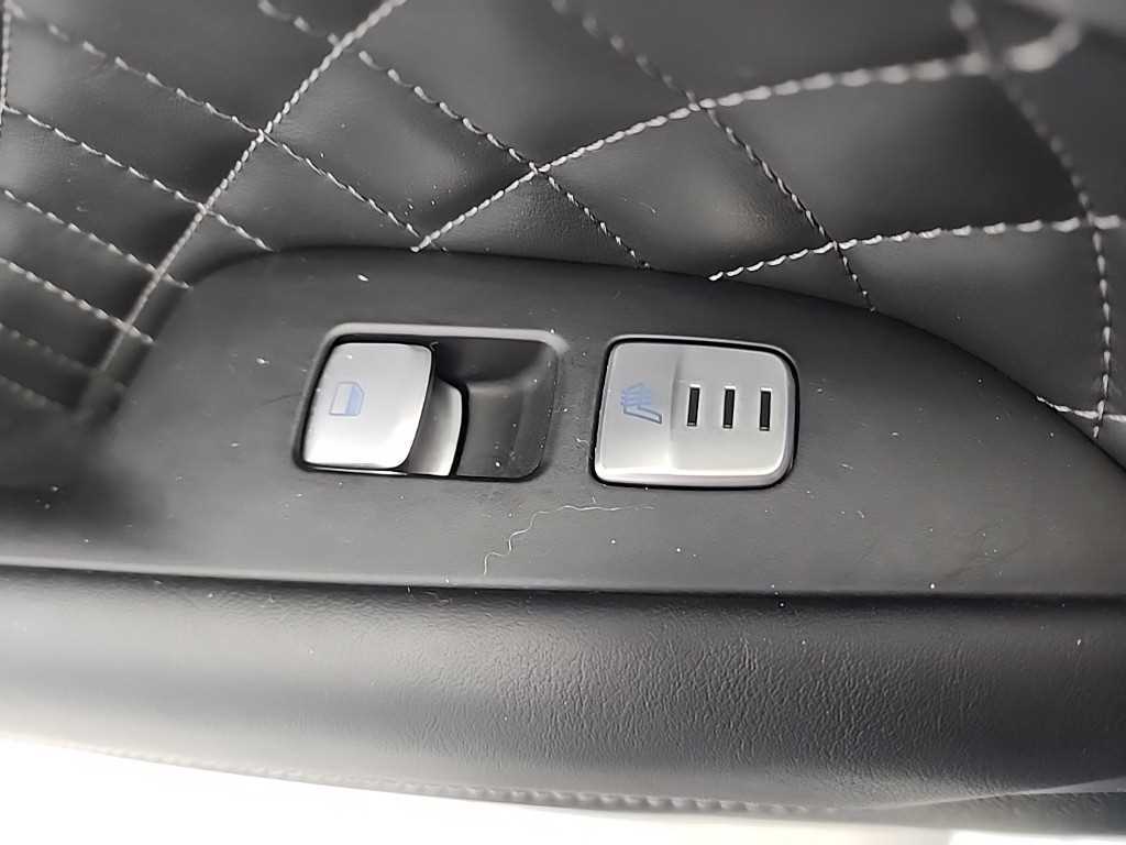 Genesis G70 2018 Blanco - Importación desde Corea - HF Imports Iquique - Foto 15