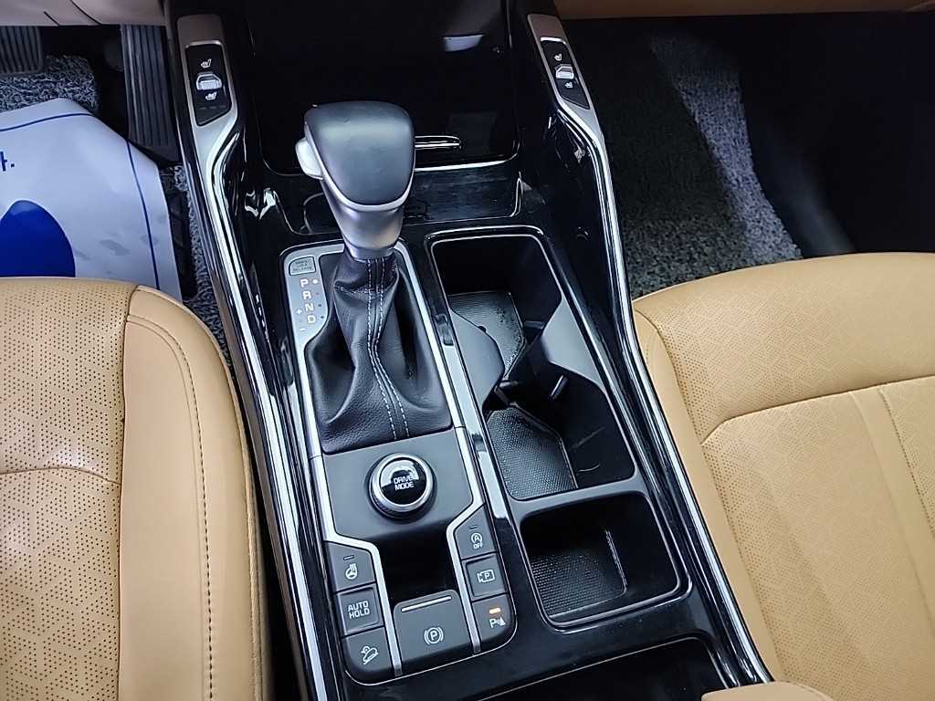 KIA Sorento - Vista 8