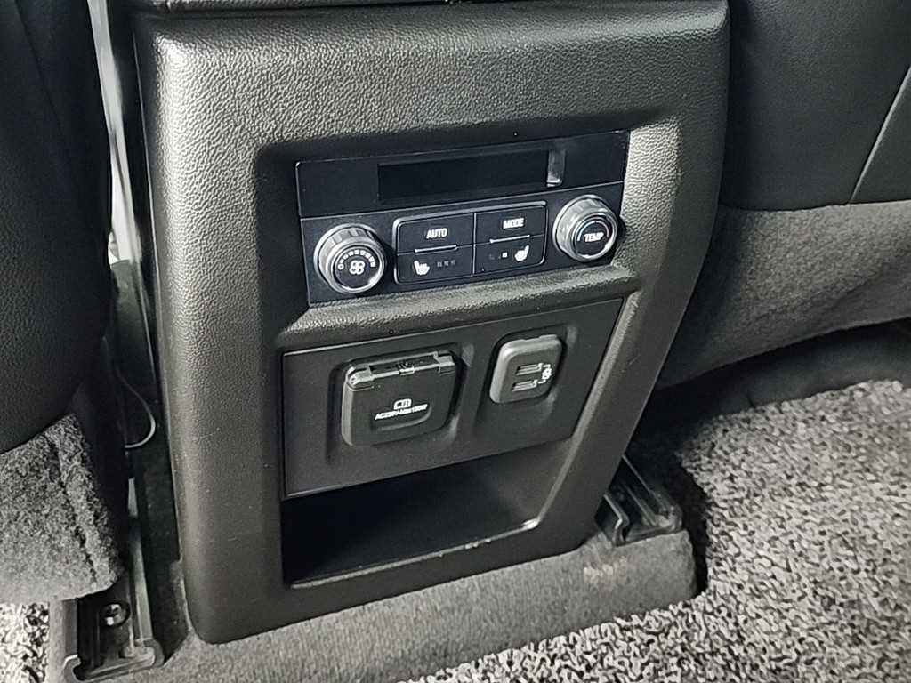 Chevrolet Travers 2020 Gris - Importación desde Corea - HF Imports Iquique - Foto 13