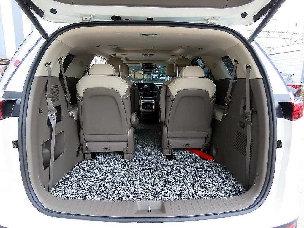 KIA Carnival 2021 Blanco - Importación desde Corea - HF Imports Iquique - Foto 17