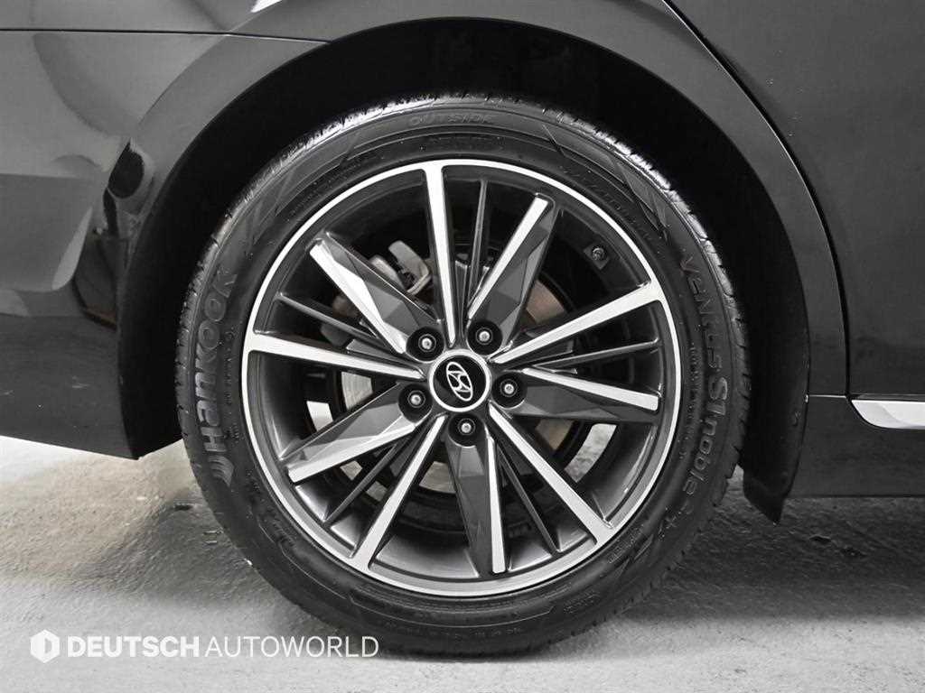 HYUNDAI Grandeur - Vista 5