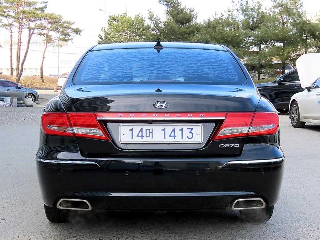 HYUNDAI Grandeur - Vista 4