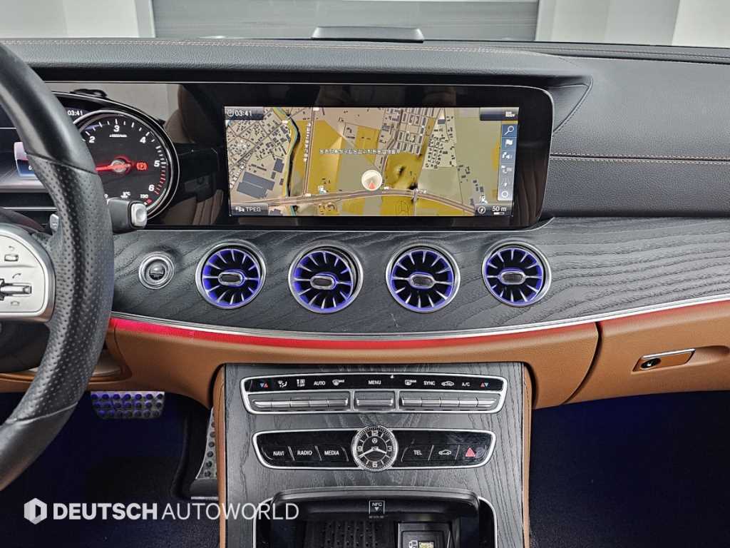 Mercedes Benz E class 2019 Azul - Importación desde Corea - HF Imports Iquique - Foto 14